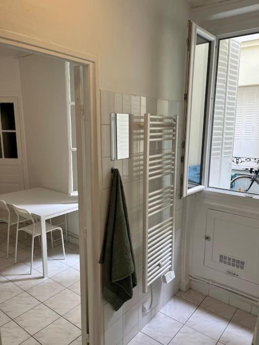 Apartment In Montmartre, Paris, Near Sacre-Coeur Read Host Profile For Booking Exterior foto